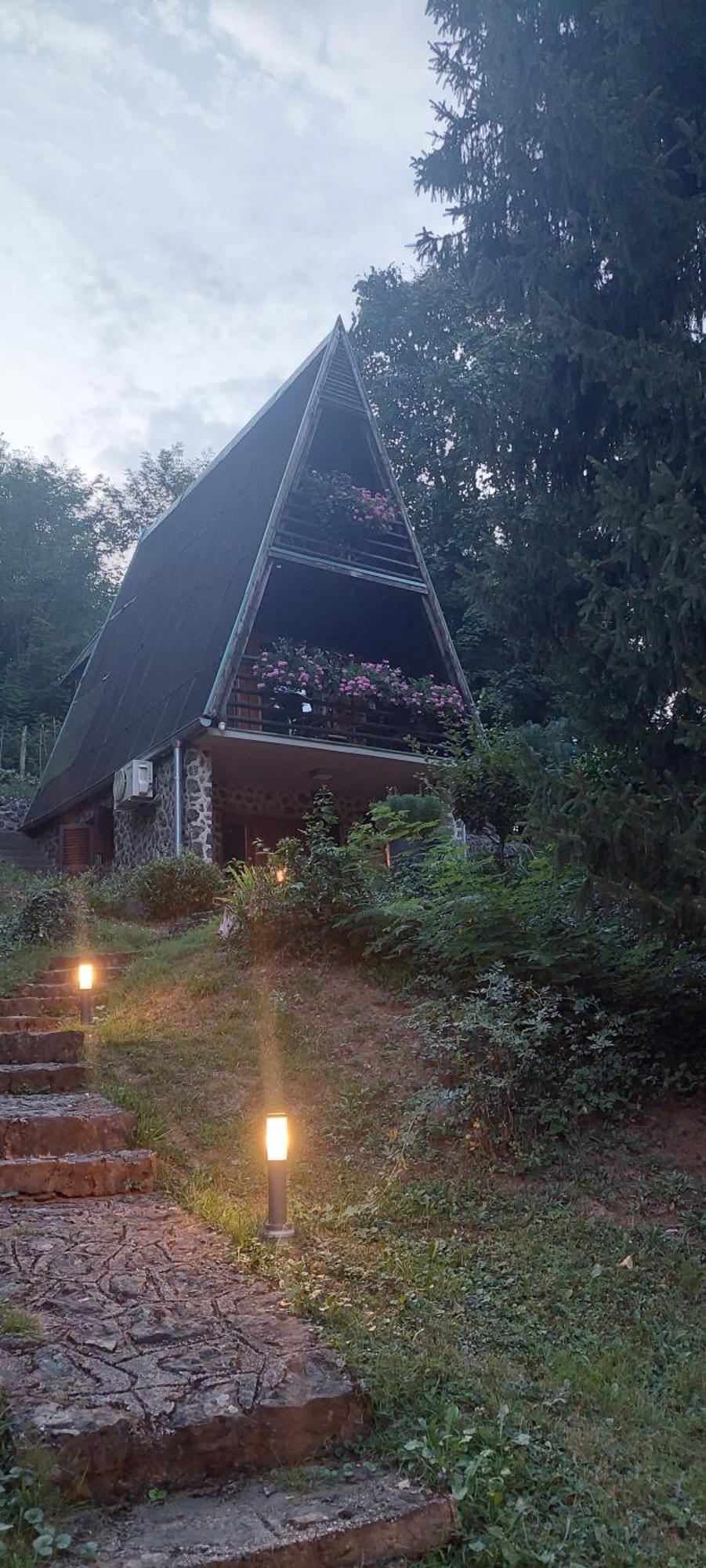 Holiday Home Dragonfly River House On Korana Near Plitvice And Mreznica Barilovic Exteriör bild